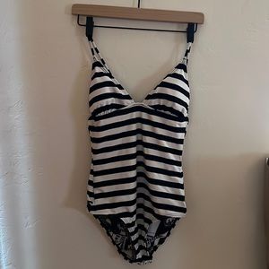 Volcom striped one piece small